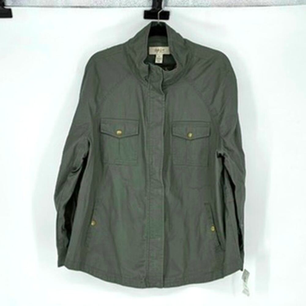 NWT Women's Olive Green Cotton Utility Jacket with Embroidered Roses - Plus 2X - Picture 3 of 10